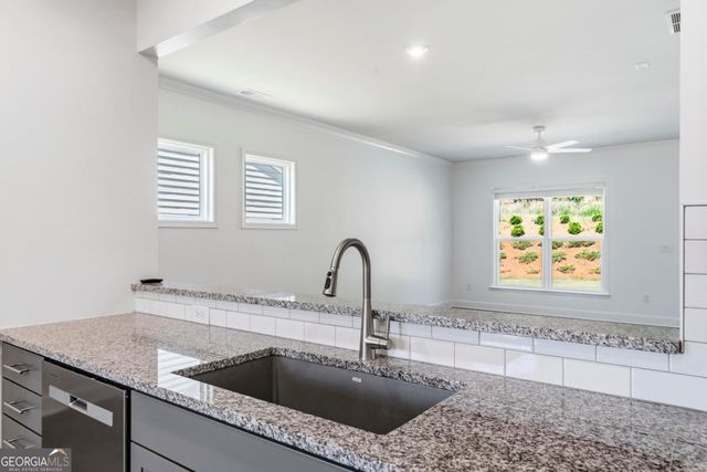 1280 Starboard Way, Greensboro, GA 30642