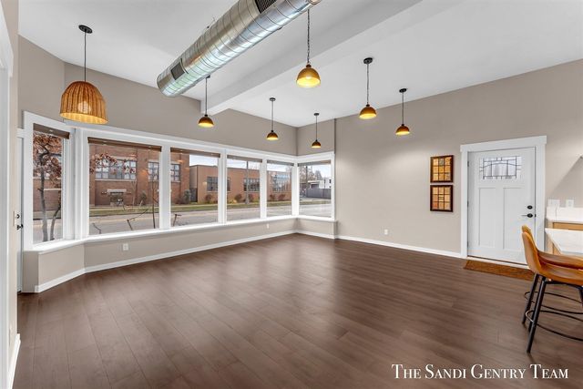 300 N 7th Street Unit 1- Main, Grand Haven, MI 49417