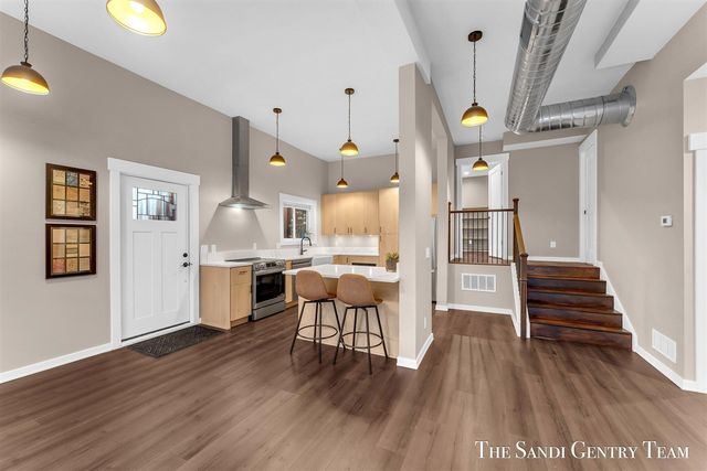 300 N 7th Street Unit 1- Main, Grand Haven, MI 49417