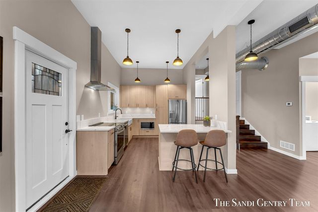 300 N 7th Street Unit 1- Main, Grand Haven, MI 49417