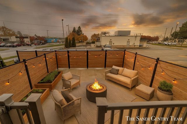 300 N 7th Street Unit 1- Main, Grand Haven, MI 49417