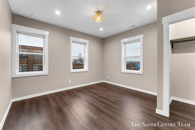 300 N 7th Street Unit 1- Main, Grand Haven, MI 49417