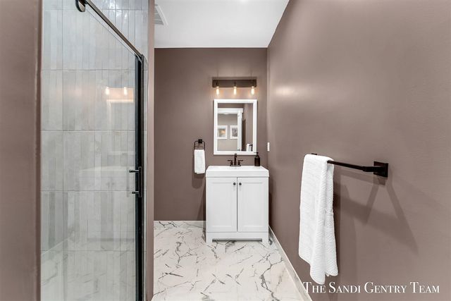 300 N 7th Street Unit 1- Main, Grand Haven, MI 49417