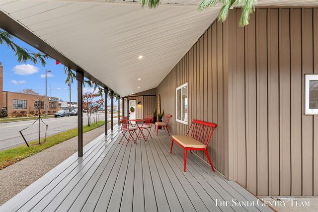 300 N 7th Street Unit 1- Main, Grand Haven, MI 49417