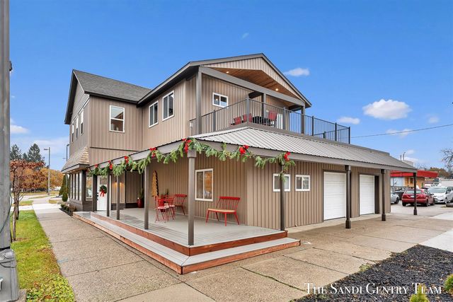 300 N 7th Street Unit 1- Main, Grand Haven, MI 49417