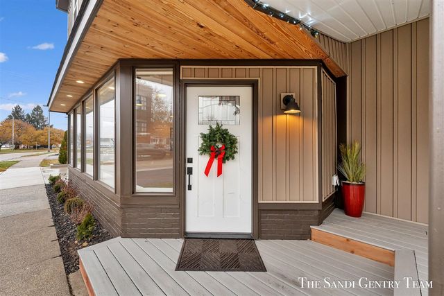 300 N 7th Street Unit 1- Main, Grand Haven, MI 49417