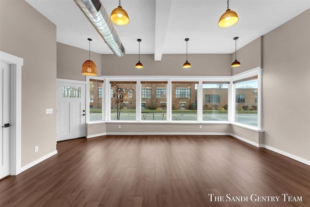 300 N 7th Street Unit 1- Main, Grand Haven, MI 49417