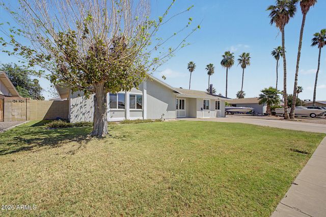 3628 W BANFF Lane, Phoenix, AZ 85053