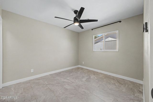 3628 W BANFF Lane, Phoenix, AZ 85053