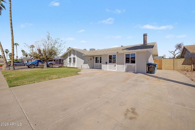 3628 W BANFF Lane, Phoenix, AZ 85053