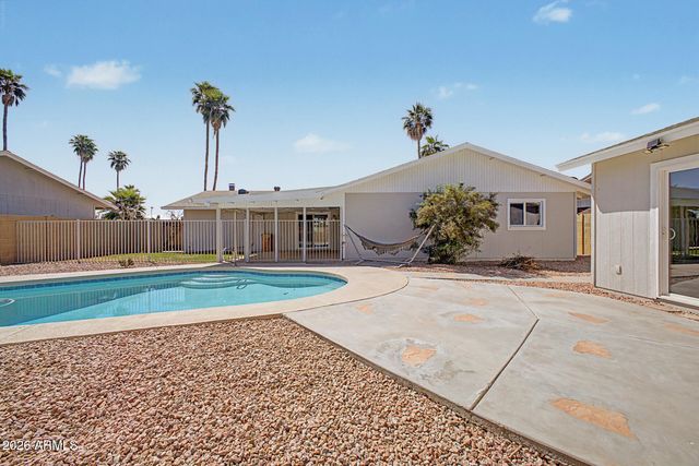 3628 W BANFF Lane, Phoenix, AZ 85053