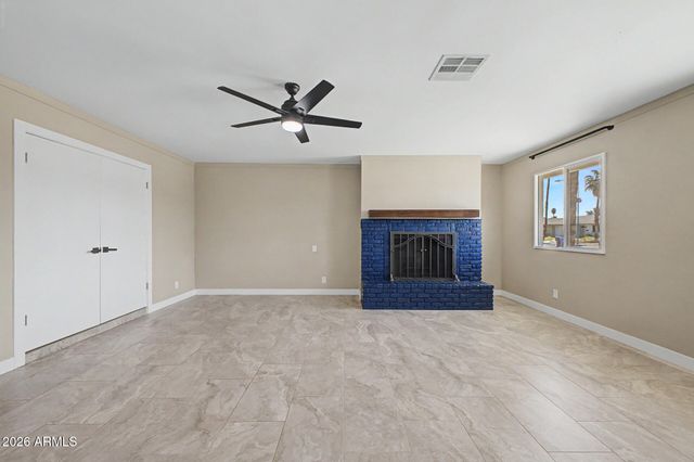 3628 W BANFF Lane, Phoenix, AZ 85053