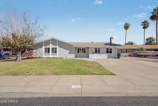 3628 W BANFF Lane, Phoenix, AZ 85053