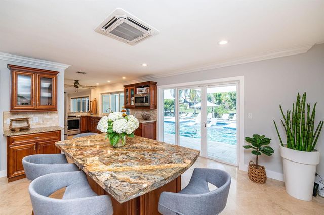 6541 NE 20th Avenue, Fort Lauderdale, FL 33308
