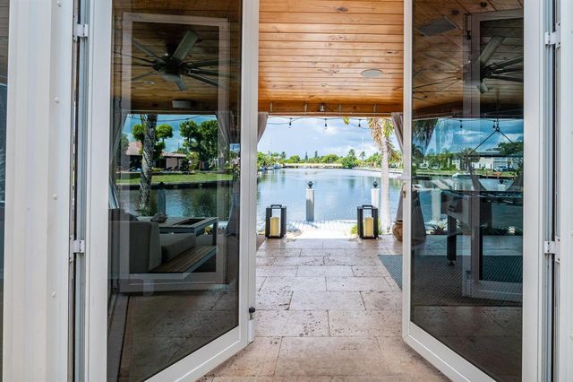 6541 NE 20th Avenue, Fort Lauderdale, FL 33308
