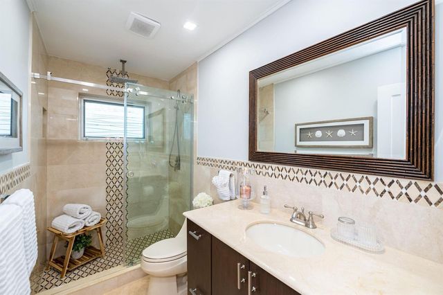 6541 NE 20th Avenue, Fort Lauderdale, FL 33308