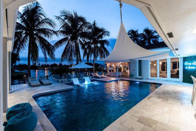 6541 NE 20th Avenue, Fort Lauderdale, FL 33308