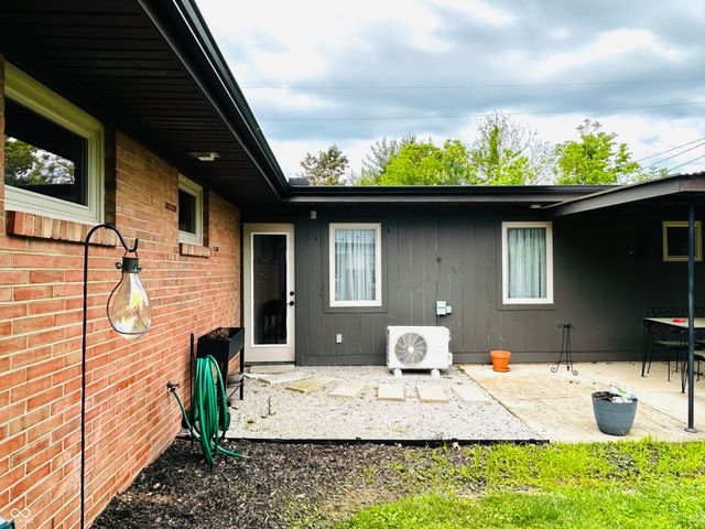 636 22nd Street, Columbus, IN 47201