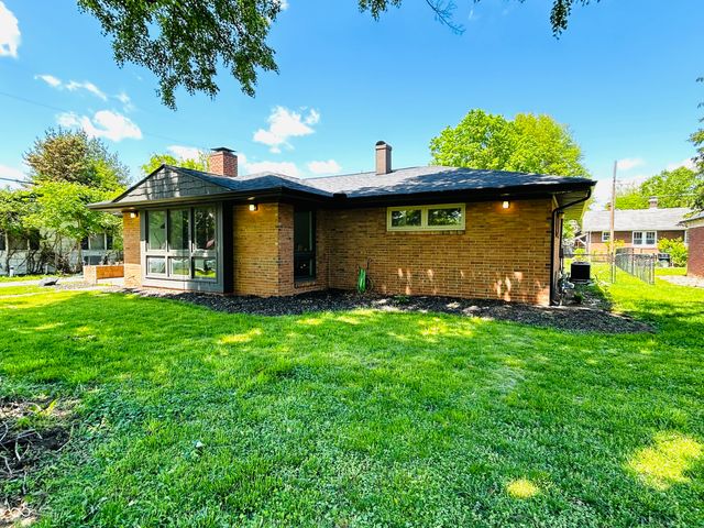 636 22nd Street, Columbus, IN 47201