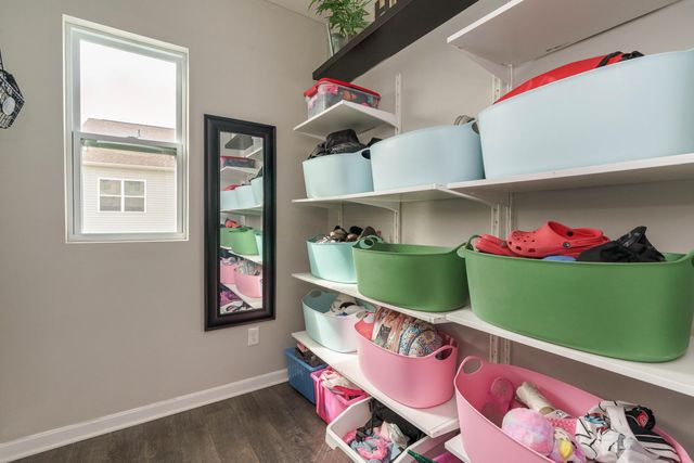 623 Azalea Fields Drive, Blacklick, OH 43004