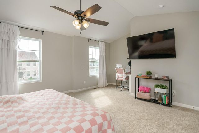 623 Azalea Fields Drive, Blacklick, OH 43004