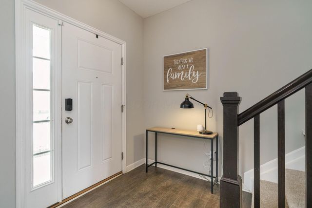 623 Azalea Fields Drive, Blacklick, OH 43004