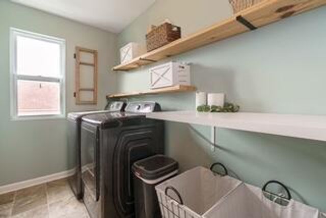 623 Azalea Fields Drive, Blacklick, OH 43004