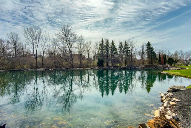 623 Azalea Fields Drive, Blacklick, OH 43004