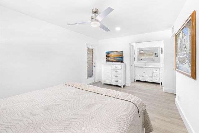 1022 Circle Drive A, Delray Beach, FL 33445