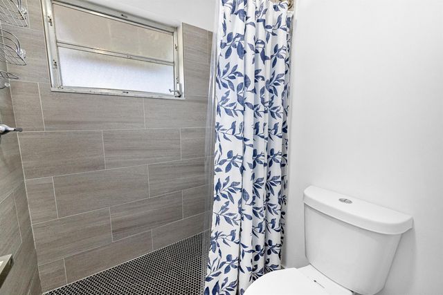 1022 Circle Drive A, Delray Beach, FL 33445