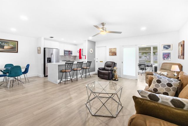 1022 Circle Drive A, Delray Beach, FL 33445