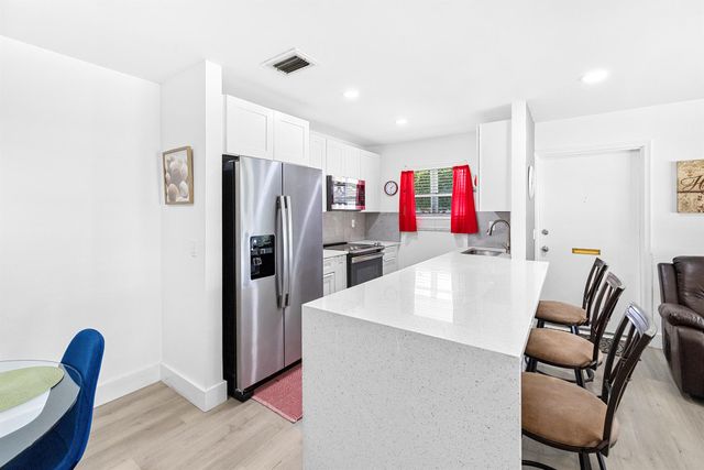 1022 Circle Drive A, Delray Beach, FL 33445