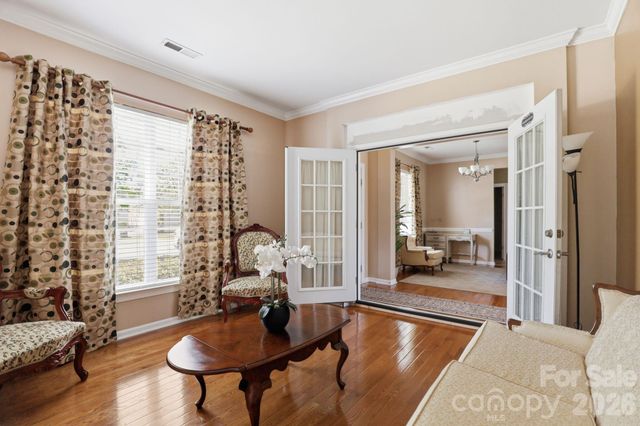 10122 Whiteburn Court, Charlotte, NC 28278