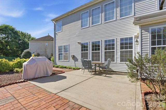 10122 Whiteburn Court, Charlotte, NC 28278