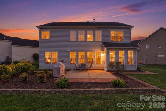 10122 Whiteburn Court, Charlotte, NC 28278