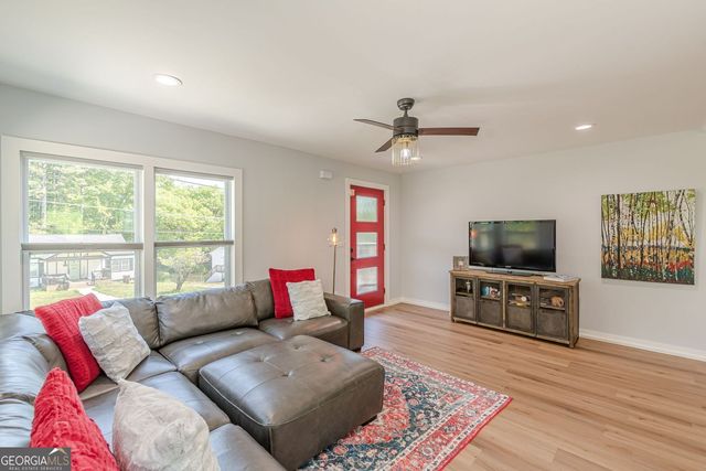 2657 Blount Street, East Point, GA 30344