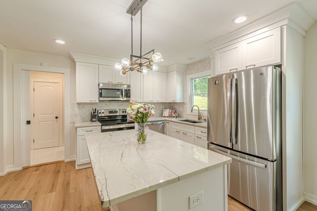 2657 Blount Street, East Point, GA 30344