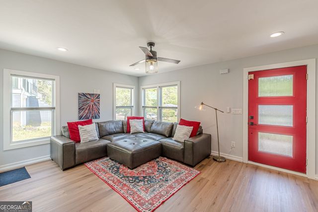 2657 Blount Street, East Point, GA 30344