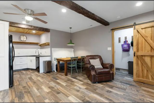 2886 Fly Rd, Santa Fe, TN 38482