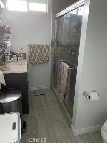 6550 Southside, East Los Angeles, CA 90022