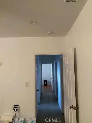 6550 Southside, East Los Angeles, CA 90022