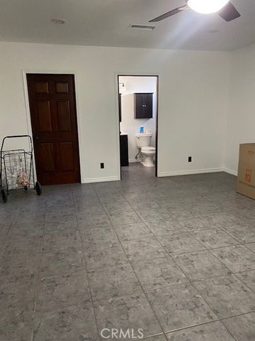 6550 Southside, East Los Angeles, CA 90022