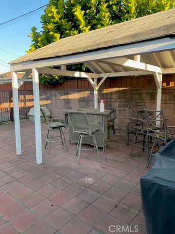 6550 Southside, East Los Angeles, CA 90022