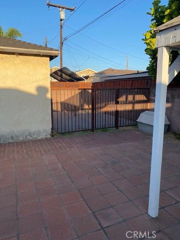 6550 Southside, East Los Angeles, CA 90022