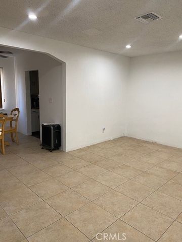 6550 Southside, East Los Angeles, CA 90022