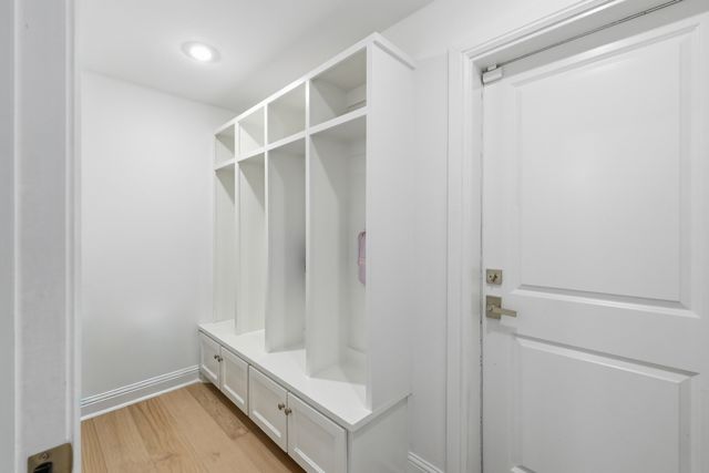 9677 Crestedge Drive, Dallas, TX 75238
