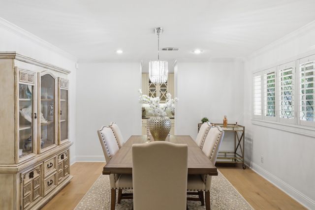 9677 Crestedge Drive, Dallas, TX 75238