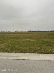 5548 Eagles Landing Drive, Oregon, OH 43616