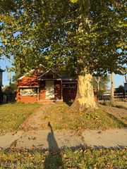 15318 Whitcomb Street, Detroit, MI 48227