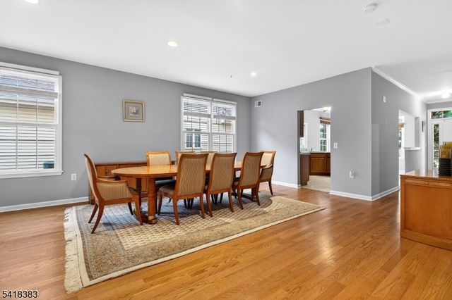 19 Witherspoon Way, Franklin Twp., NJ 08873